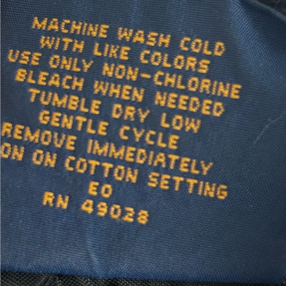 Woodland brand flannel, insulated, size men’s large - Picture 7 of 7